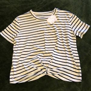 NWT - IVORY ELLA APPLE FRONT TEE